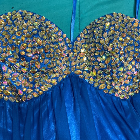 Eureka blue dress. Homecoming or prom. Strapless blue with gold colored beads. - Picture 6 of 6